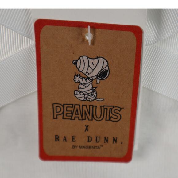 Rae Dunn Peanuts Snoopy TREATS Halloween Hand Towels - Picture 3 of 3